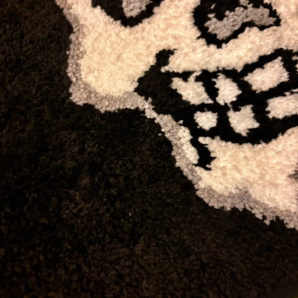 Ed Hardy Skull Bath Rug Black White Soft Plush Tattoo Art Bath Mat Halloween New